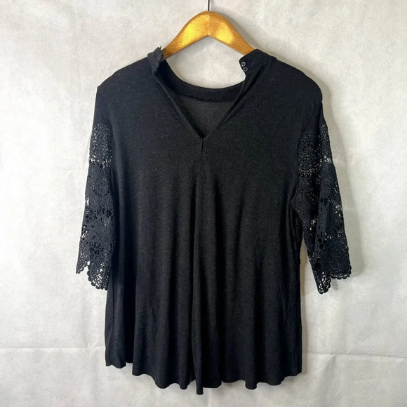 American Eagle Outfitters Bell Sleeve Lace Panel Gray Blouse Size Medium - Picture 2 of 11